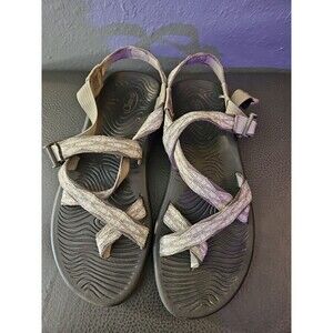 Chaco Sandals Women's size 10M Sporty Thick Straps Gray Hiking Casual‎ sandal